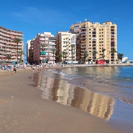 Torrevieja 2 Bedroom Holiday Apartment Exterior foto