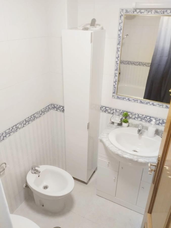 Torrevieja 2 Bedroom Holiday Apartment Exterior foto